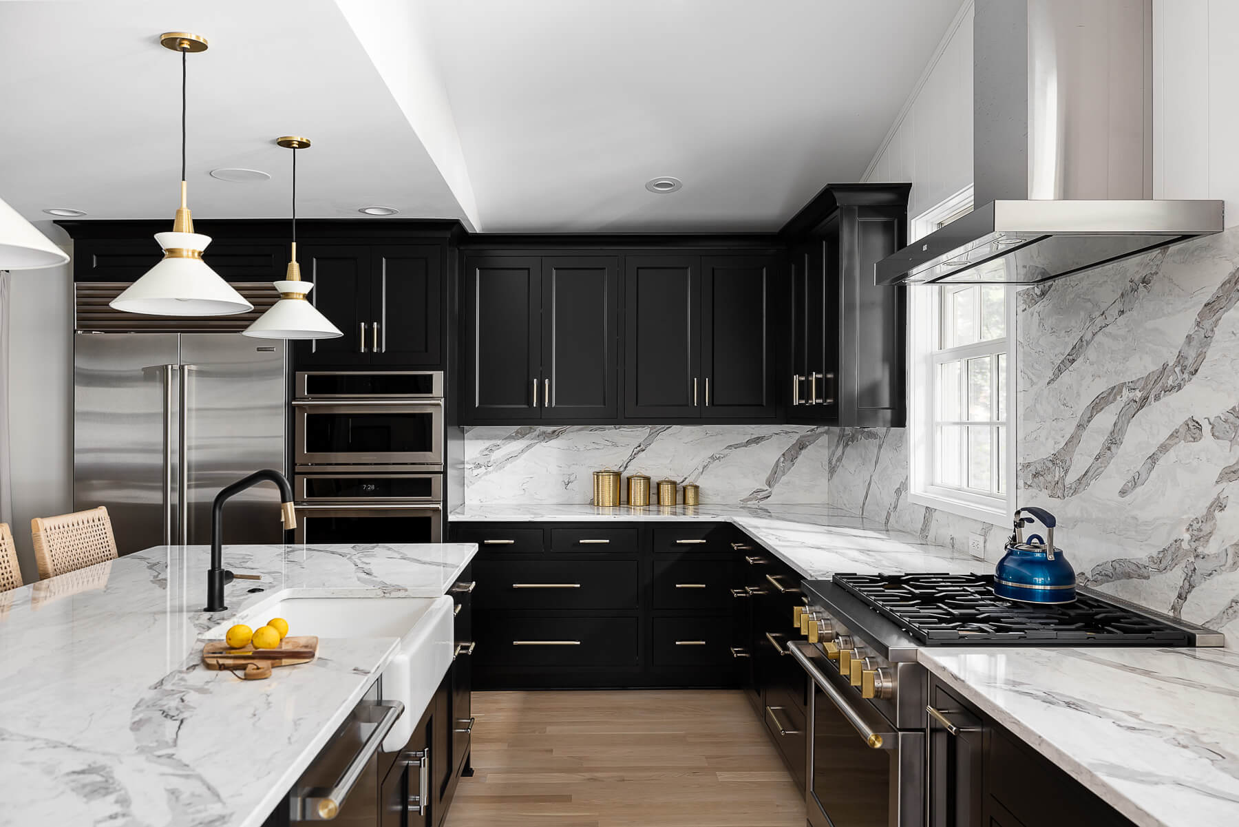 0024033 St Ives Ct Internet